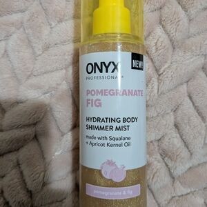 Onyx Radiant Glow Body Shimmer Pomegranate Fig NIP